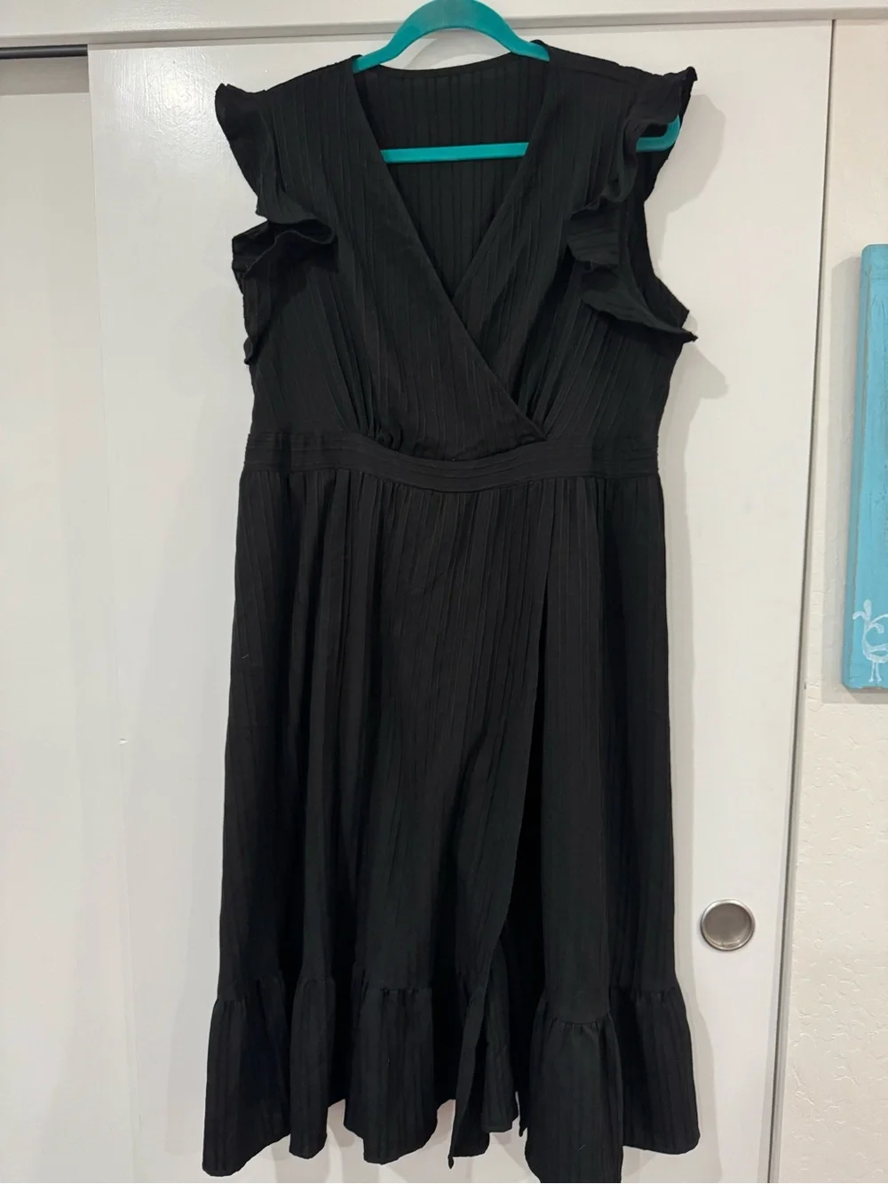 4 pack-Women’s Black Sleeve Dresses - Classic Everyday Style
